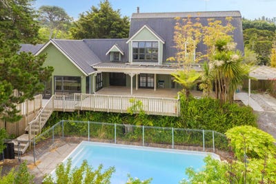 /international/nz/212-pine-valley-road-dairy-flat-rodney-380066087004/