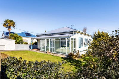 /international/nz/59-stanners-street-eltham-south-taranaki-380066098835/