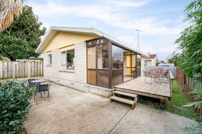 /international/nz/beerescourt-hamilton-city-380066167852/