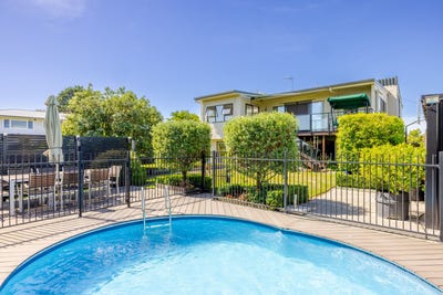/international/nz/waipukurau-and-surrounds-central-hawkes-bay-380066110533/