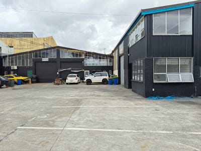 /international/nz/16-view-road-henderson-waitakere-city-380066140669/