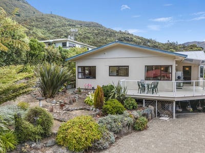 /international/nz/11-field-terrace-okiwi-bay-marlborough-380066103199/