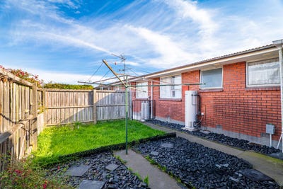 /international/nz/20-brynley-street-hornby-christchurch-city-380066116049/