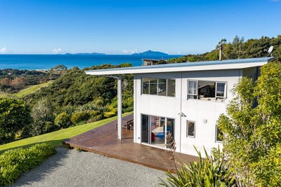 /international/nz/89-cullen-road-waipu-whangarei-380066168595/