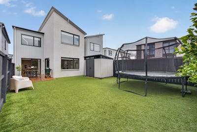 /international/nz/22-pilot-drive-hobsonville-waitakere-city-380066165286/