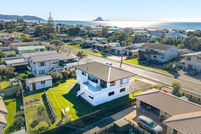 /international/nz/102-harbour-road-ohope-whakatane-380066106972/