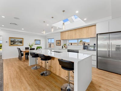 /international/nz/5-coopworth-mews-west-melton-selwyn-380066177199/