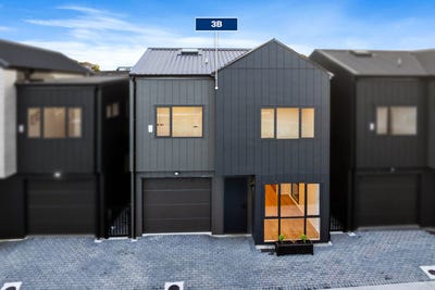 /international/nz/botany-downs-manukau-city-380066168886/