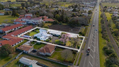 /international/nz/65-broadway-stratford-taranaki-380066182560/