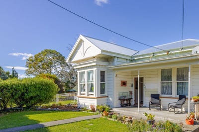 /international/nz/53-waverley-street-waipawa-central-hawkes-bay-380066120332/
