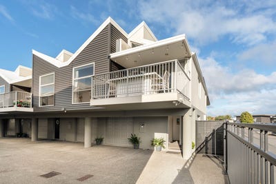 /international/nz/48-may-street-mount-maunganui-tauranga-380066120648/