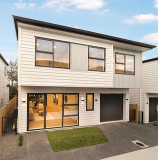/international/nz/new-lynn-waitakere-city-380066121488/