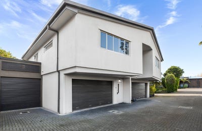 /international/nz/lynmore-rotorua-380066168161/