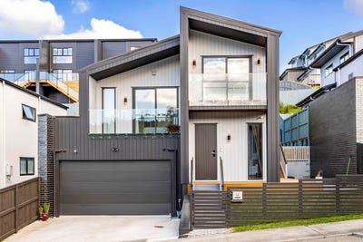 /international/nz/54-pacific-heights-road-orewa-rodney-380066079357/
