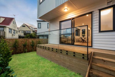 /international/nz/60-hamlin-road-mount-wellington-auckland-city-380066175091/