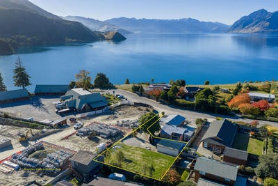 /international/nz/capell-avenue-lake-hawea-wanaka-380066103532/