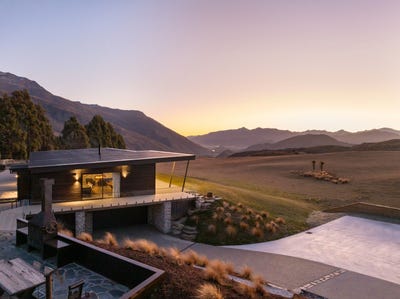 /international/nz/preservation-lane-dalefield-wakatipu-basin-central-otago-lakes-district-380066105078/
