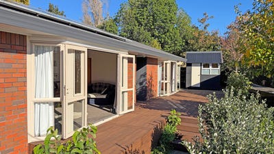 /international/nz/milford-north-shore-city-380066114640/