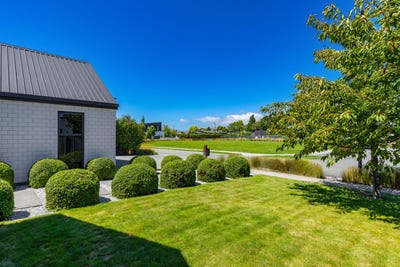 /international/nz/33-blackmore-place-springlands-marlborough-380066098164/