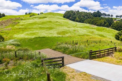 /international/nz/paparoa-kaipara-380066174437/