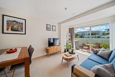/international/nz/130-anzac-street-takapuna-north-shore-city-380066107182/