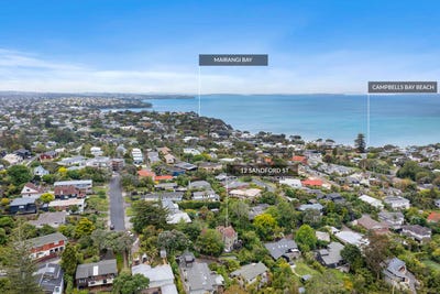 /international/nz/12-sandford-street-campbells-bay-north-shore-city-380066097085/