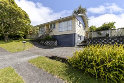 /international/nz/2-newlyn-place-welbourn-new-plymouth-380066112477/