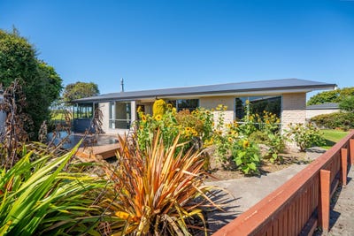 /international/nz/65-mountain-view-road-glenwood-timaru-380066172316/
