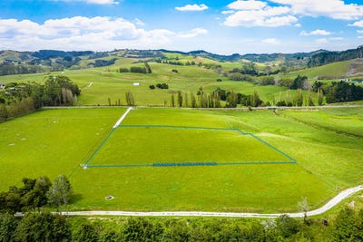 /international/nz/339-west-coast-road-makarau-rodney-380066106223/