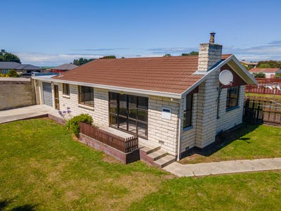 /international/nz/17b-girvan-street-oamaru-waitaki-380066103788/