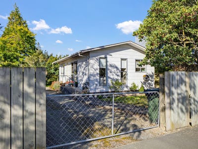 /international/nz/2-bay-road-oxford-waimakariri-380066097541/