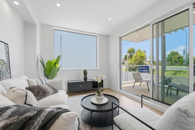 /international/nz/188-forrest-hill-road-forrest-hill-north-shore-city-380066180735/