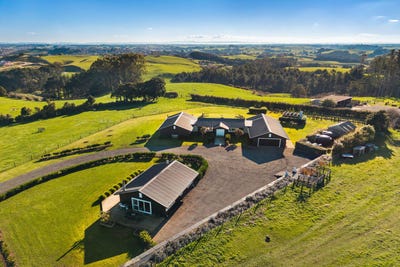 /international/nz/129-pukekohe-east-road-pukekohe-east-franklin-380066115177/