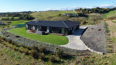 /international/nz/161-redvale-road-redwood-valley-tasman-380066101570/