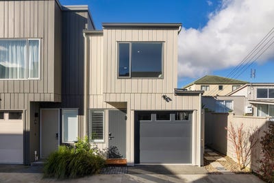 /international/nz/10-brightwell-place-avondale-christchurch-city-380066105609/