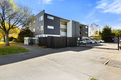 /international/nz/20-stanmore-road-phillipstown-christchurch-city-380066110636/
