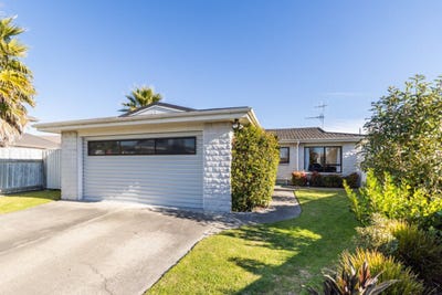 /international/nz/34-roskilda-crescent-taradale-napier-city-380066174320/
