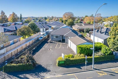 /international/nz/te-rapa-hamilton-city-380066129054/