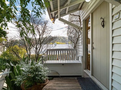 /international/nz/27-frame-street-north-east-valley-dunedin-city-380066179467/