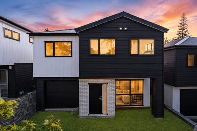 /international/nz/titirangi-waitakere-city-380066117535/