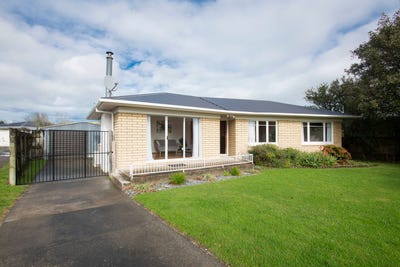 /international/nz/9-porter-street-outer-kaiti-gisborne-380066097717/