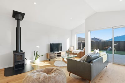 /international/nz/42-burdon-loop-lake-hawea-wanaka-380066167132/