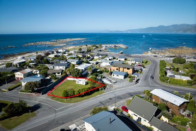 /international/nz/142-south-bay-parade-kaikoura-marlborough-380066120747/