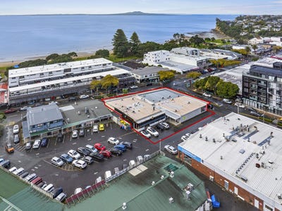 /international/nz/browns-bay-north-shore-city-380066129062/