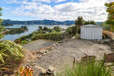 /international/nz/73-oxley-crescent-broad-bay-dunedin-city-380066114746/