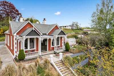 /international/nz/lancaster-street-lawrence-otago-380066116649/