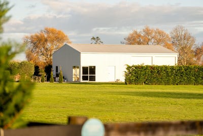 /international/nz/264-woodside-road-matangi-waikato-380066118496/