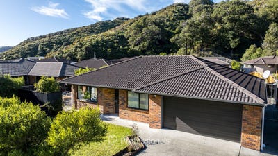 /international/nz/17-aragon-grove-kingsley-heights-upper-hutt-city-380066178284/