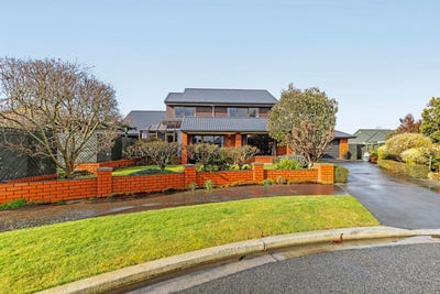 /international/nz/33-cherrywood-place-redwood-tasman-380066183721/