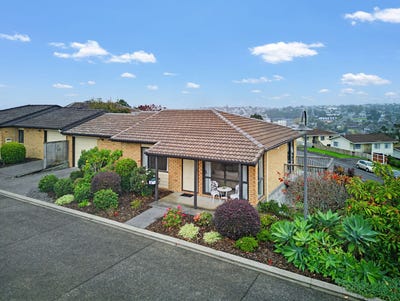 /international/nz/197-royal-road-massey-waitakere-city-380066096068/
